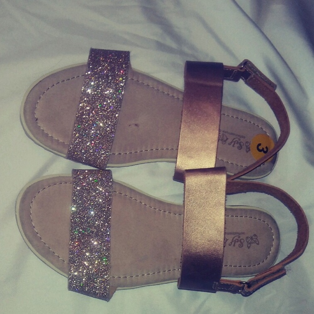 Girls Sandals Sz 3
